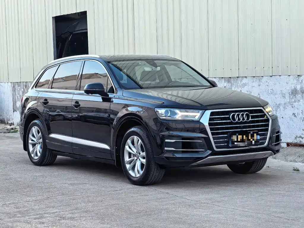 Audi Q7 — миниатюра 3
