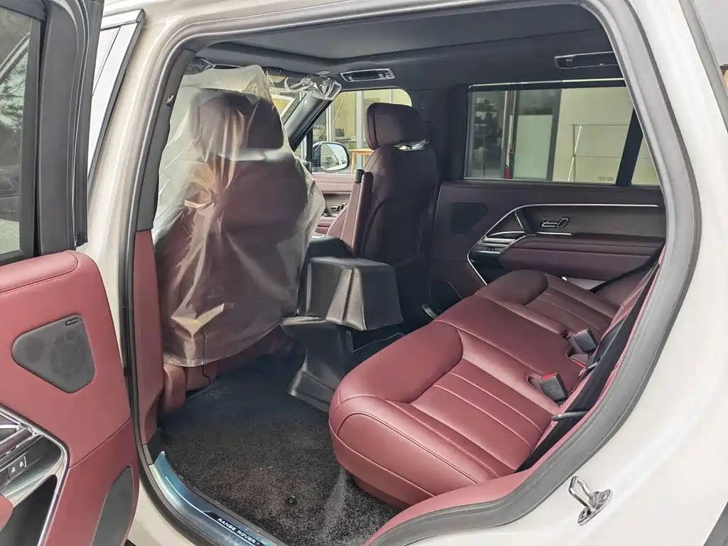 Land Rover Range Rover — миниатюра 3