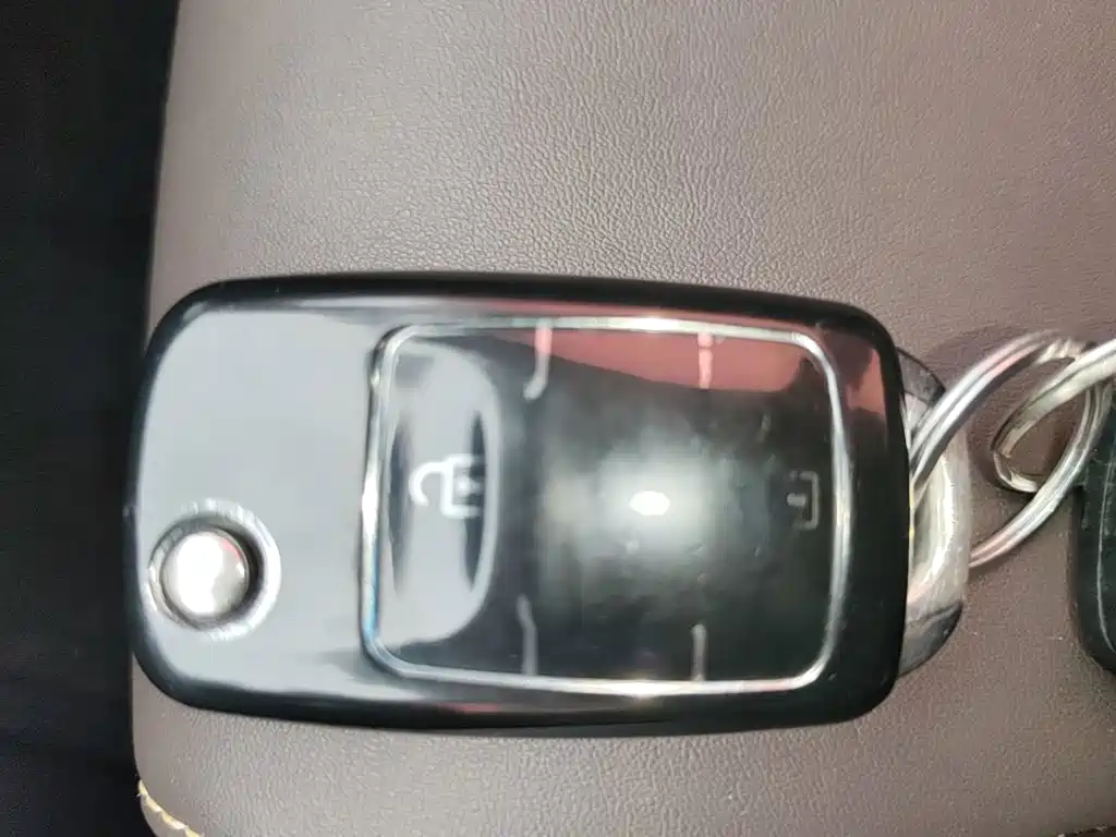 Changan Eado DT — миниатюра 9