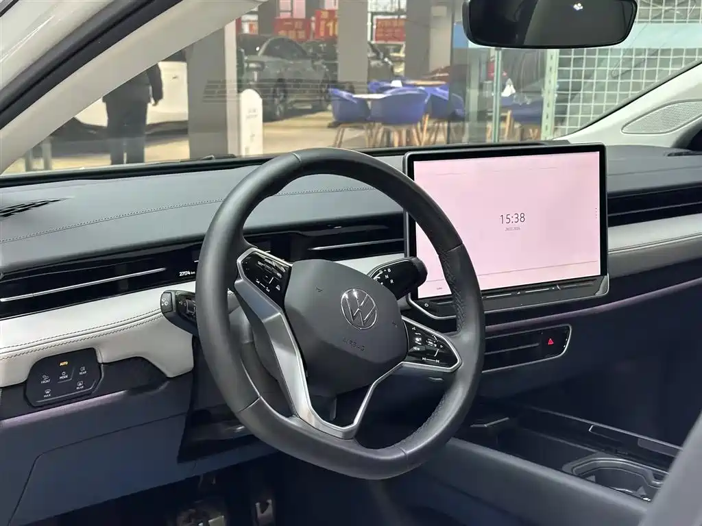 VOLKSWAGEN ID.7 VIZZION