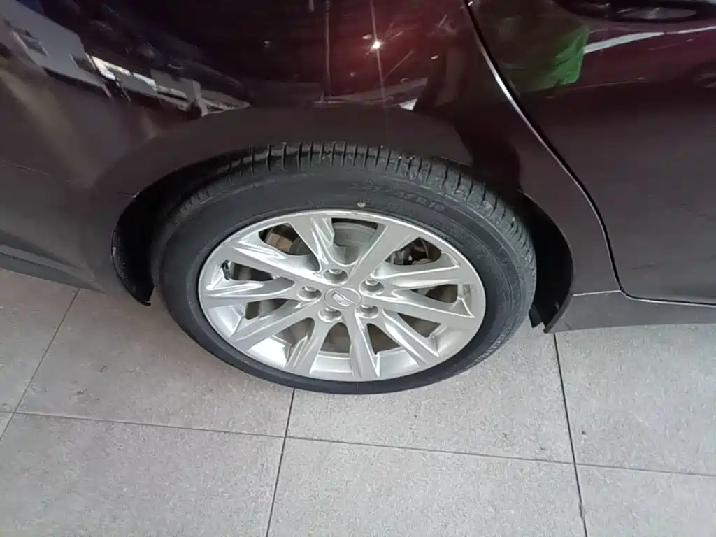 Cadillac CT5 — миниатюра 16