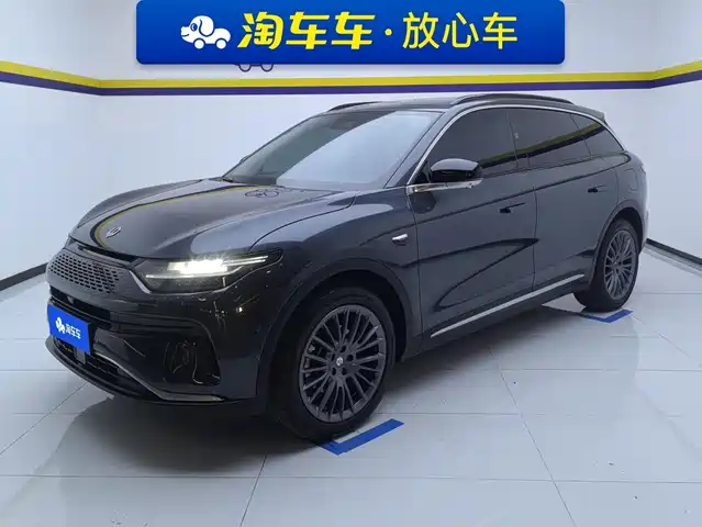 Leapmotor C11