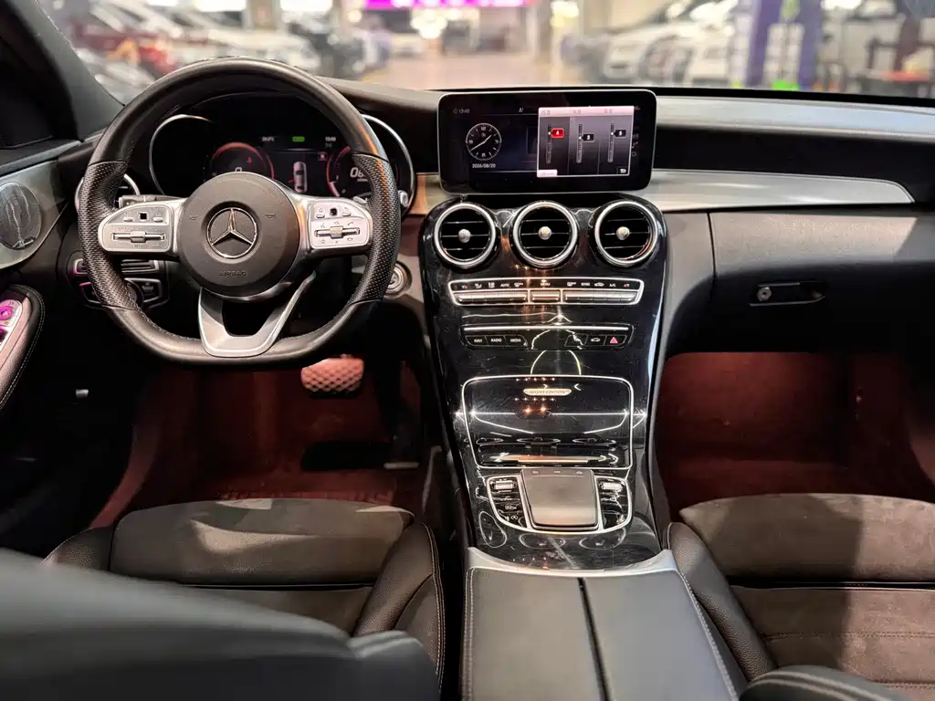 Mercedes-Benz C-Class — миниатюра 15