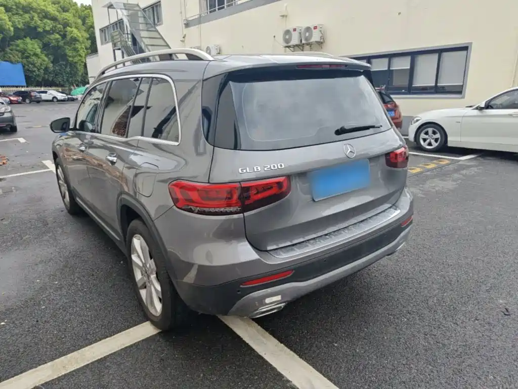 Mercedes-Benz GLB — миниатюра 5