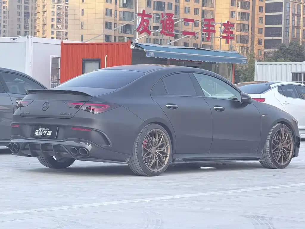 MERCEDES-BENZ CLA AMG