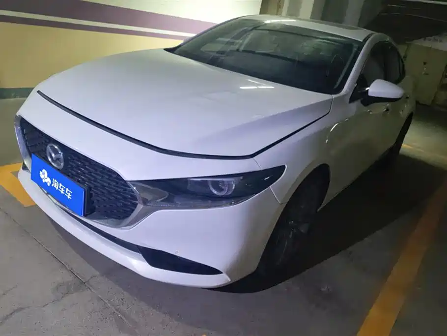 Mazda 3 Axela 2021