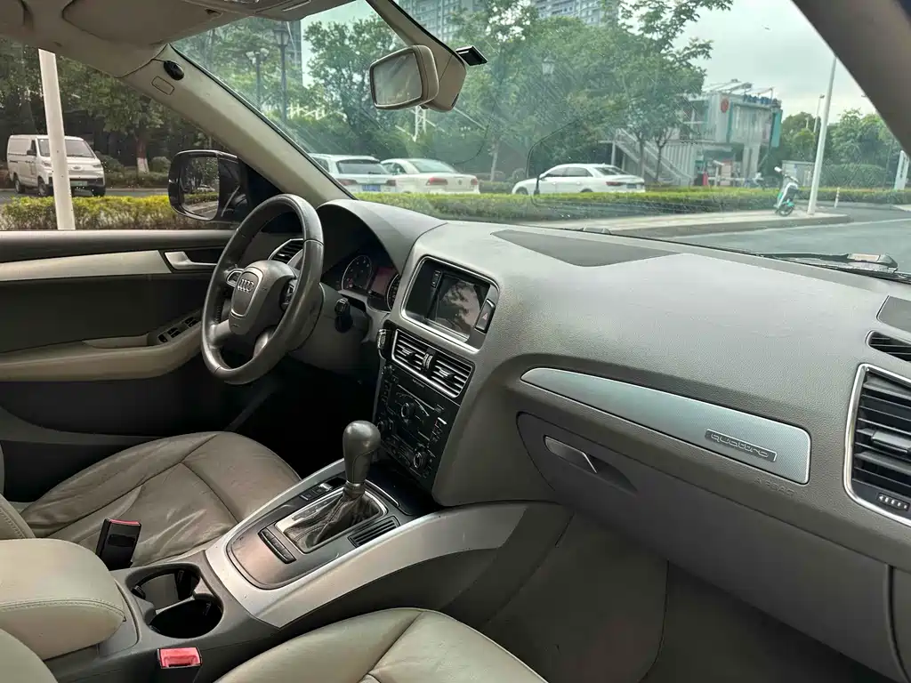 Audi Q5 2012 2.0TFSI Comfort