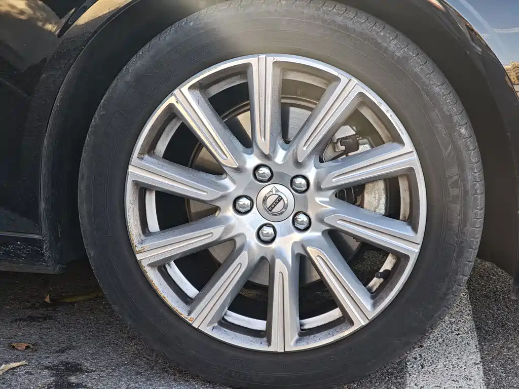 Volvo S90 — миниатюра 14