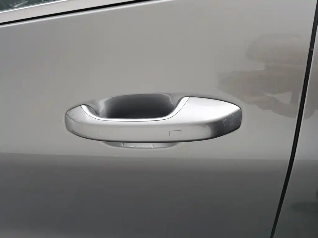 Li Auto Li ONE — миниатюра 18
