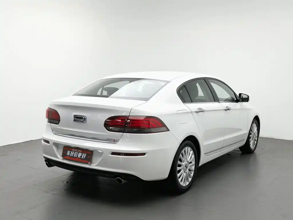 Qoros Qoros 3 — миниатюра 2