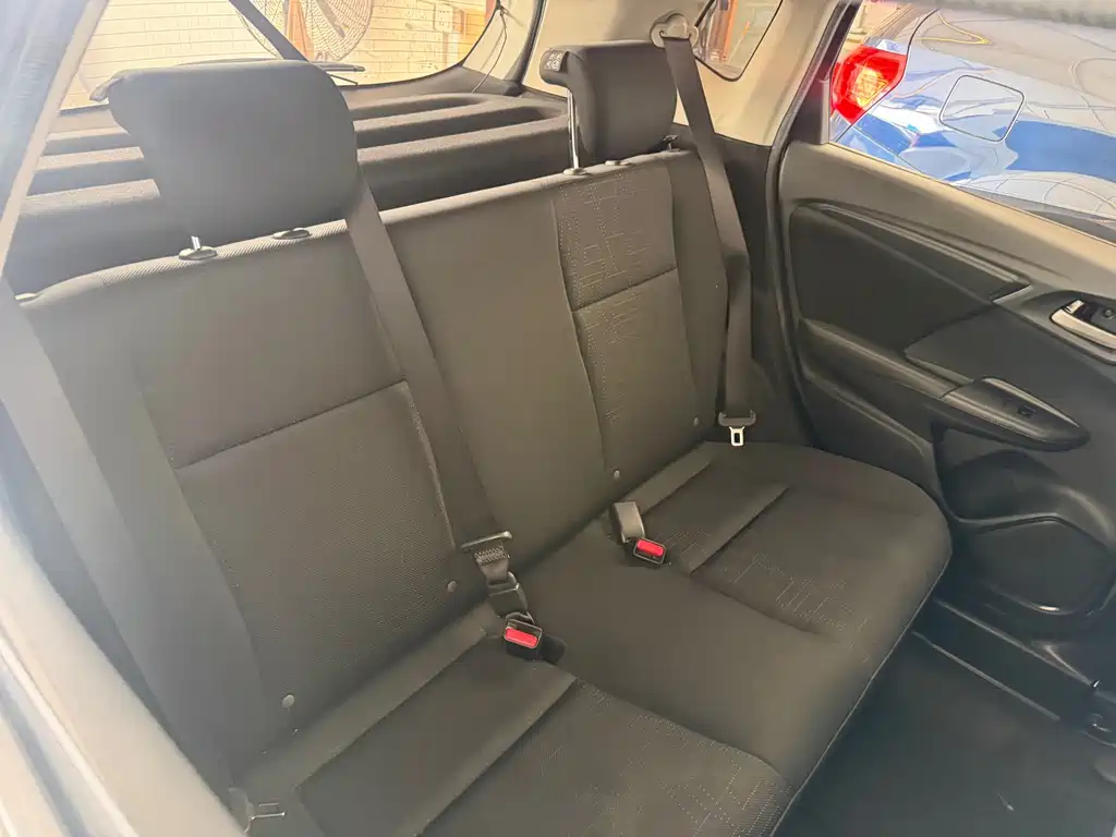 Honda Fit — миниатюра 20