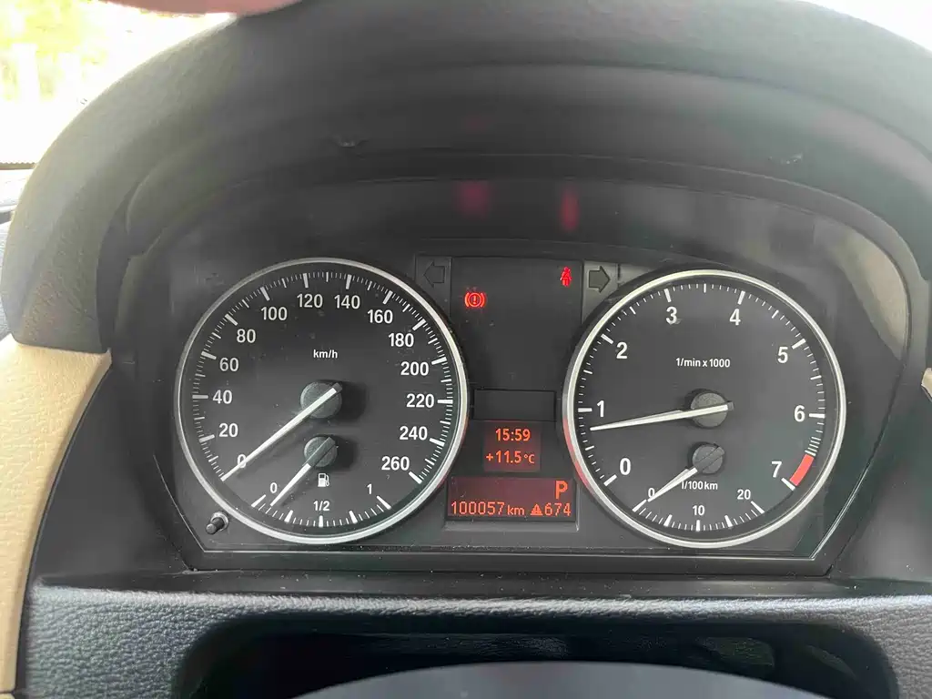 BMW X1 (Import) sDrive18i Luxury Type, фото 13