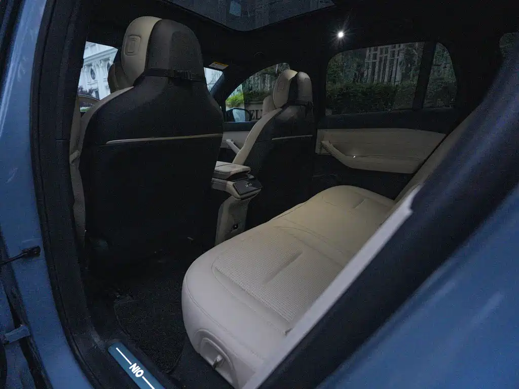 NIO ES6 — миниатюра 14