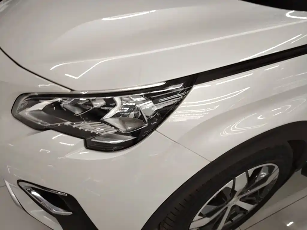 Peugeot 4008 — миниатюра 24