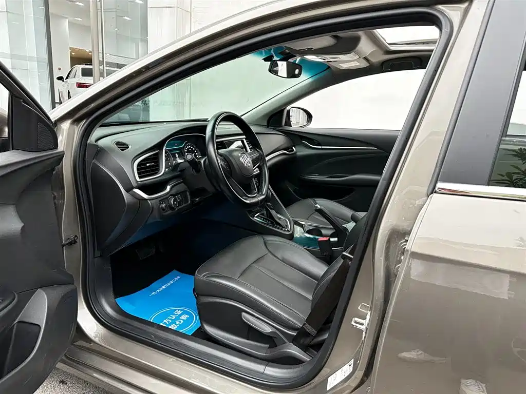 Buick Excelle — миниатюра 30