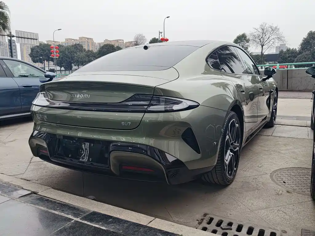 XIAOMI CAR XIAOMI SU7