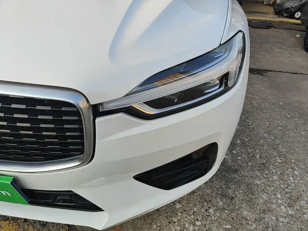 Volvo XC60 — миниатюра 24