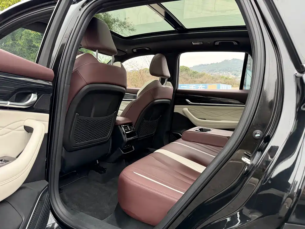 GEELY AUTOMOBILE XINGYUE L