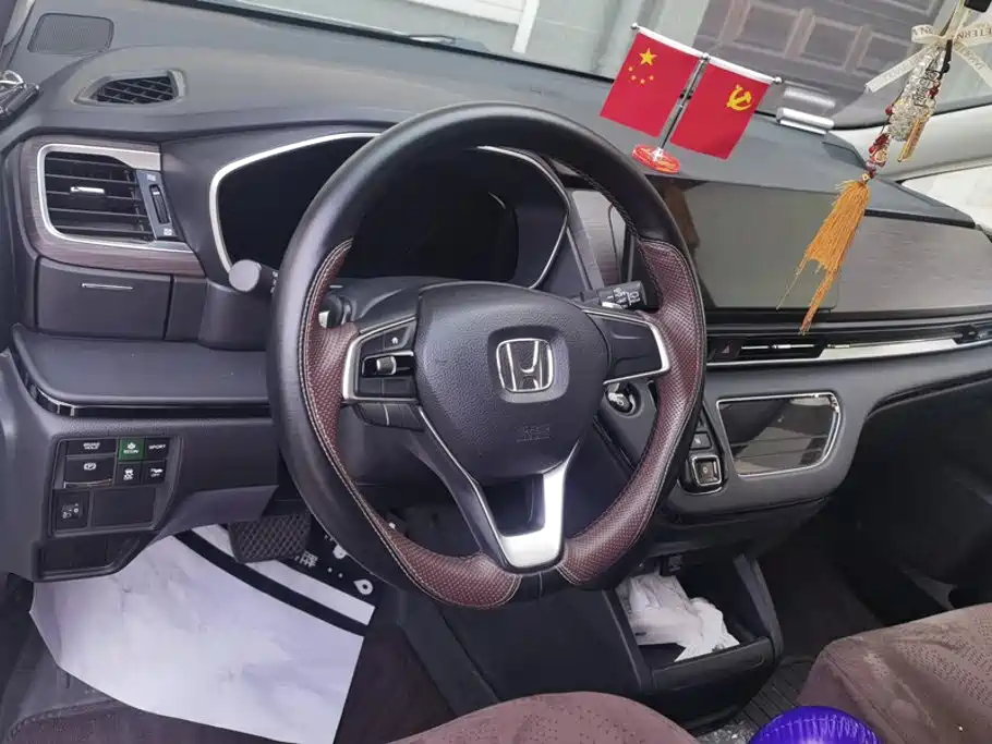 Honda Odyssey 2024 — фото 15