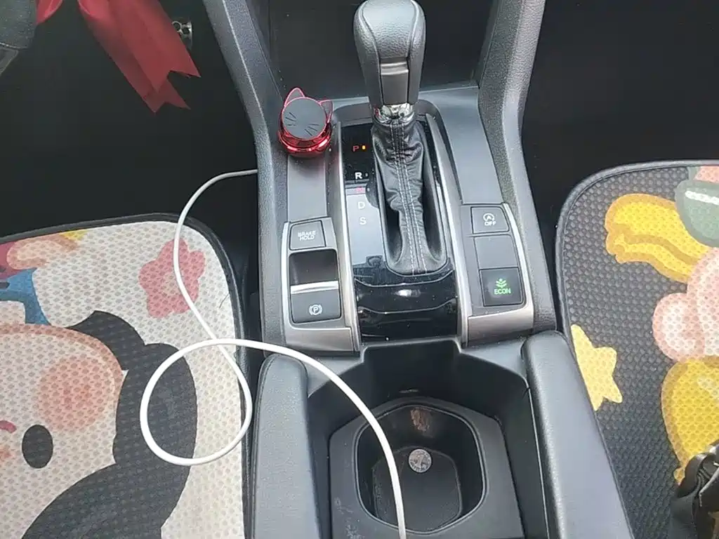 Honda Civic — миниатюра 14