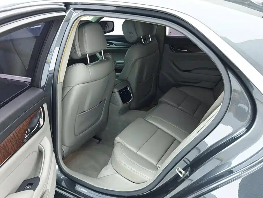 Cadillac CTS — миниатюра 11