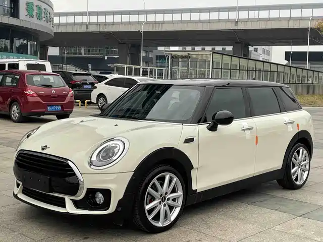 mini clubman