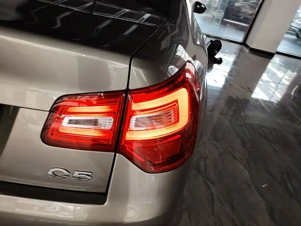 Citroen C5 — миниатюра 8