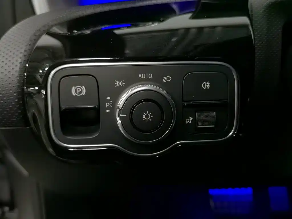 Mercedes-Benz A-Class AMG (Import) — миниатюра 21