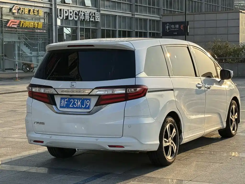 Honda Odyssey — миниатюра 6