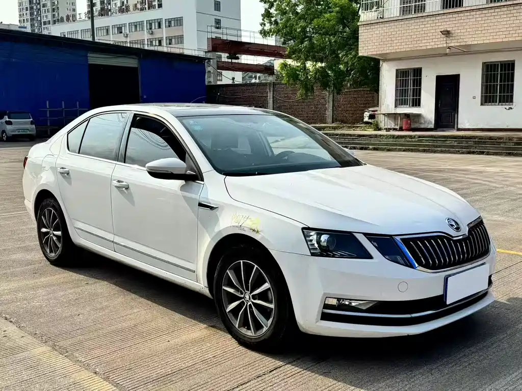 SKODA OCTAVIA