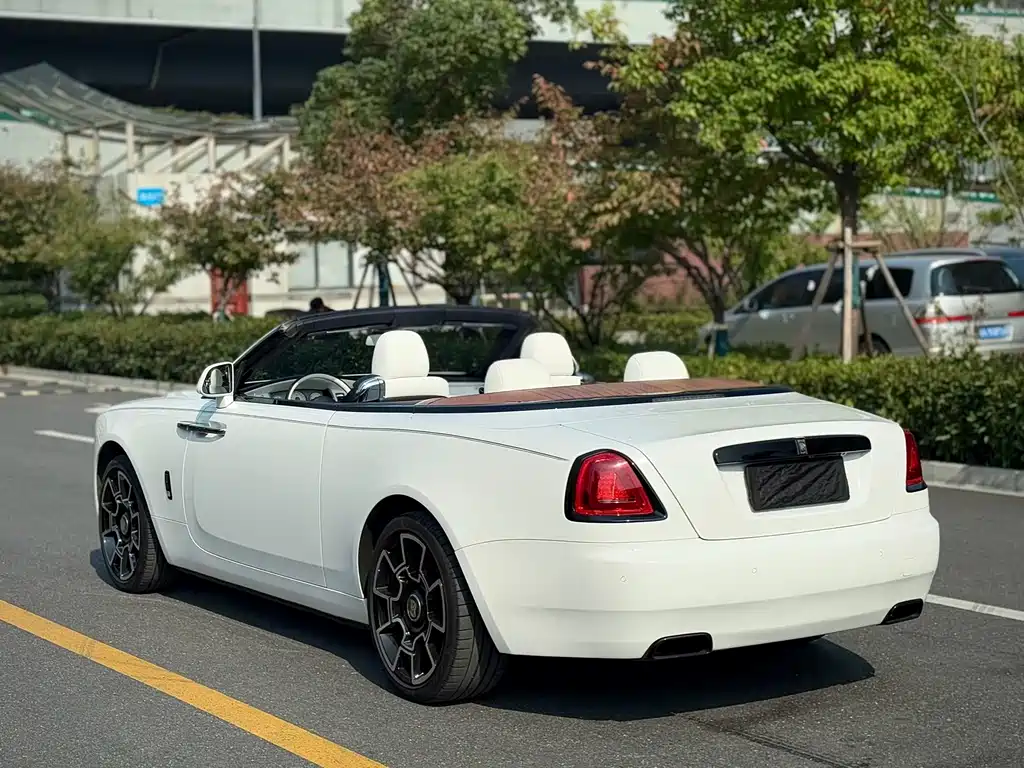 Rolls-Royce Dawn — миниатюра 7