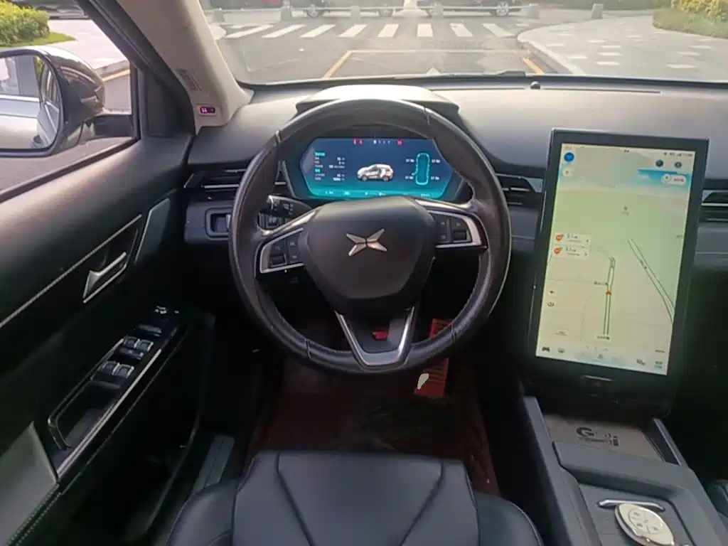 XPeng G3 — миниатюра 11