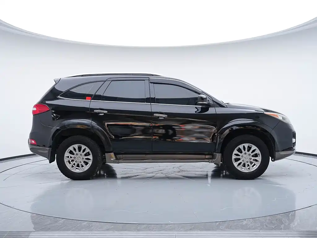 JMC S350 2013 2.4T AT Luxury 5 мест