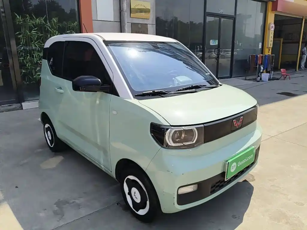 Wuling MINIEV — миниатюра 4