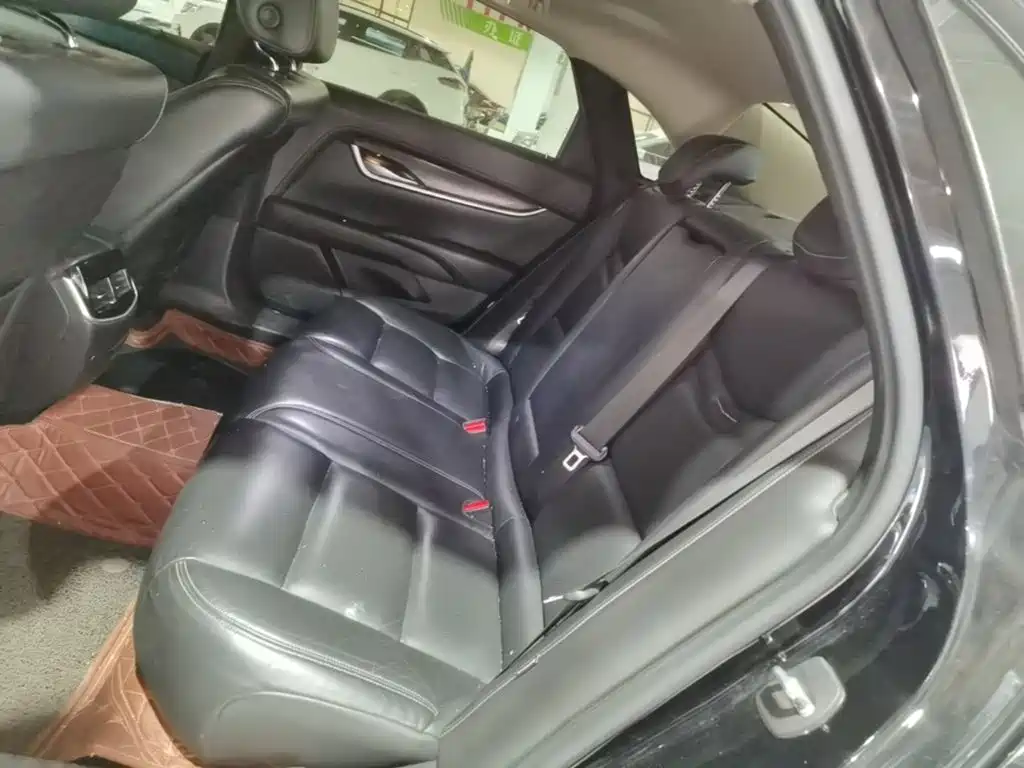Cadillac XTS — миниатюра 17