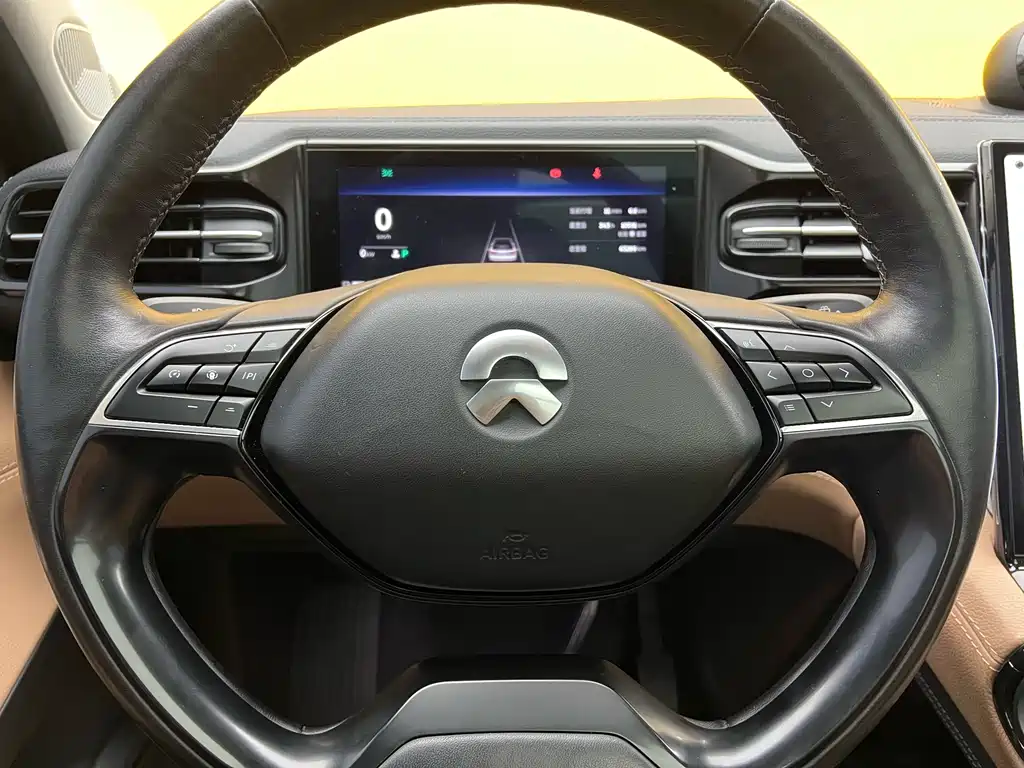 NIO NIO ES8