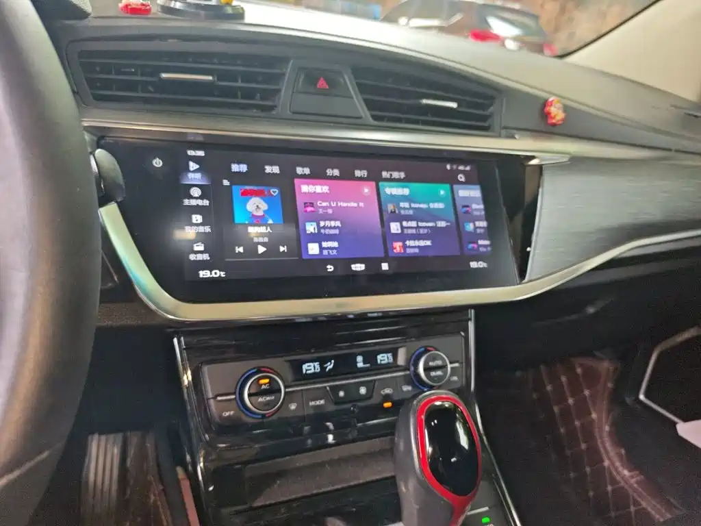 Geely Emgrand GS — миниатюра 9