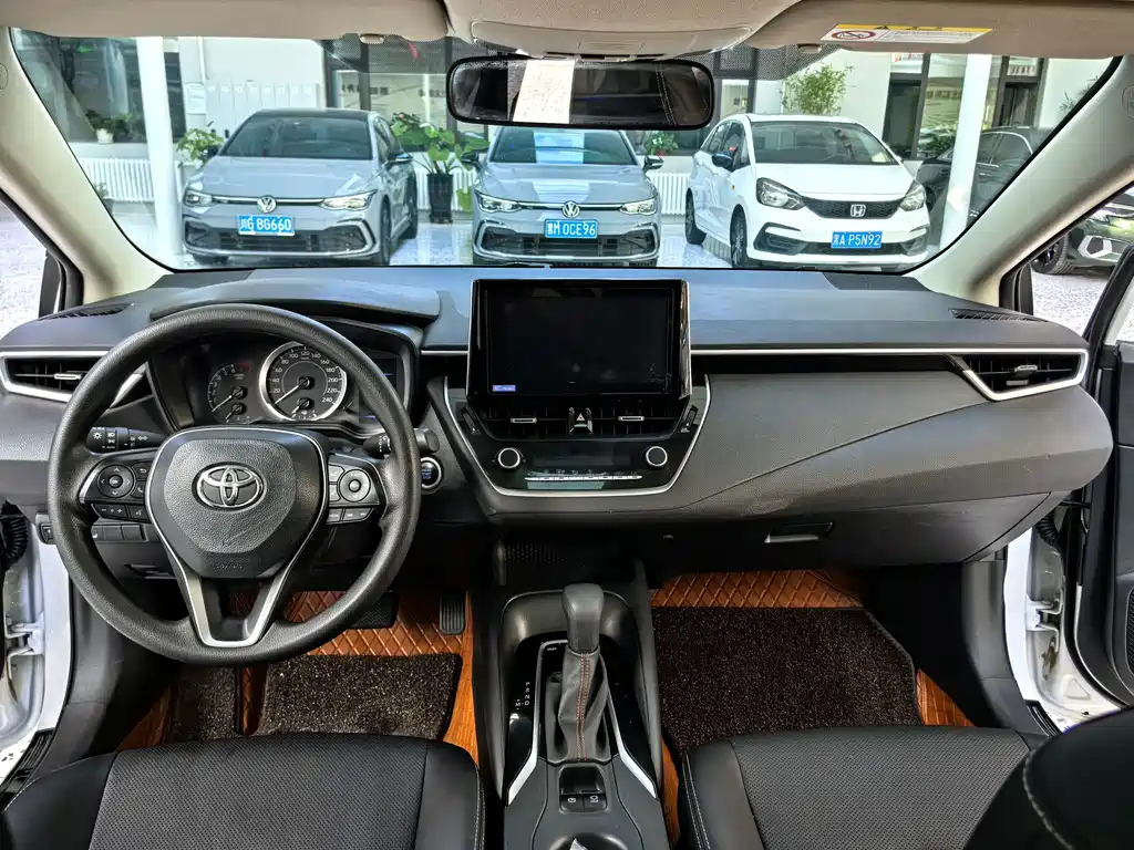 Toyota Corolla — миниатюра 12