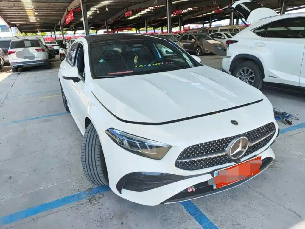 Mercedes-Benz A-Class — миниатюра 2