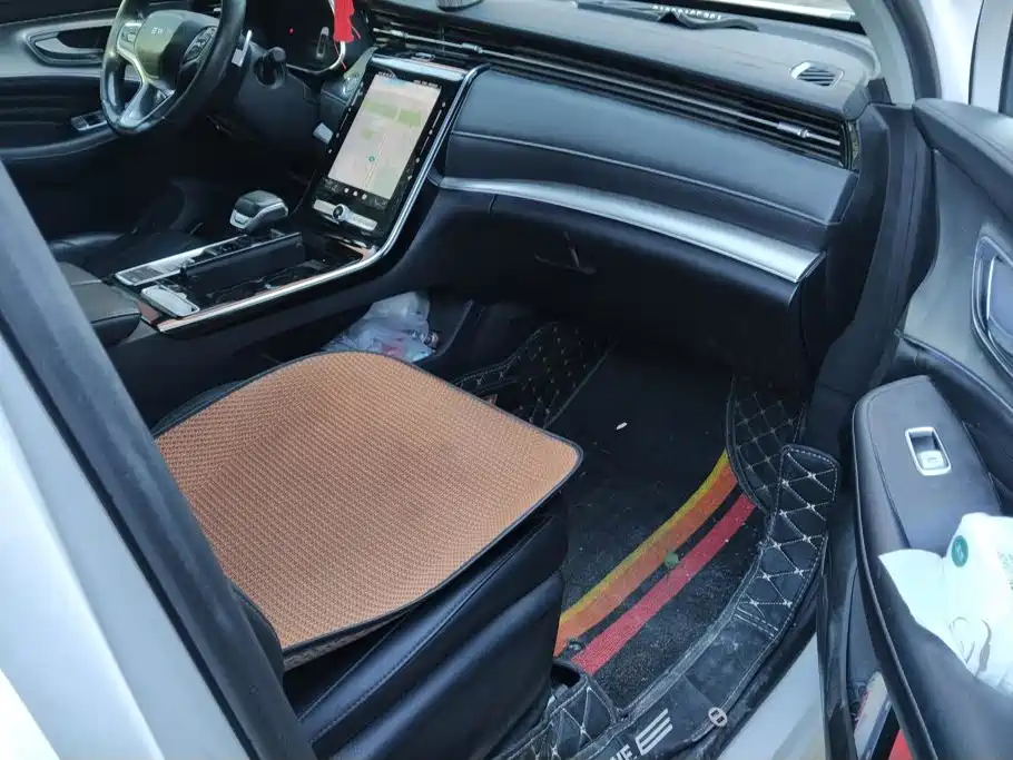 Roewe RX5 MAX — миниатюра 8