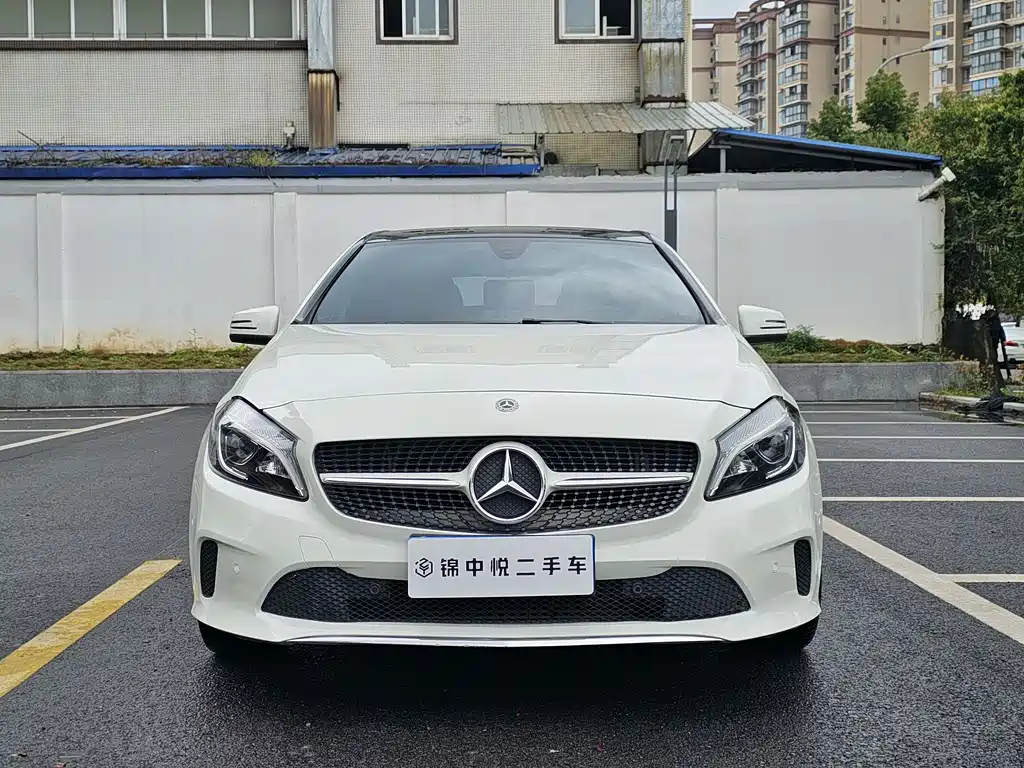 MERCEDES-BENZ A CLASS