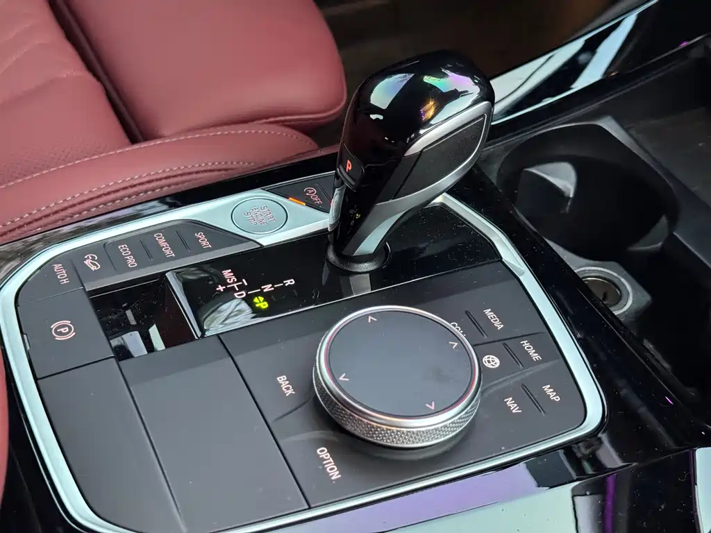 BMW X3 — миниатюра 12