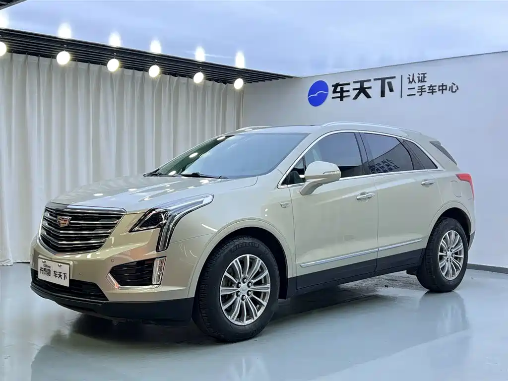 CADILLAC XT5