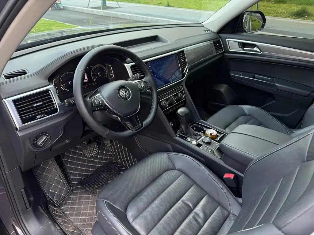 Volkswagen Teramont — миниатюра 4