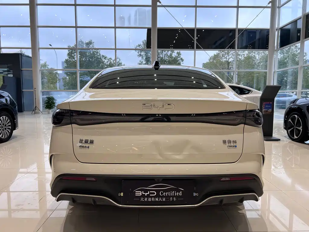 BYD SEAL 06 NEW ENERGY