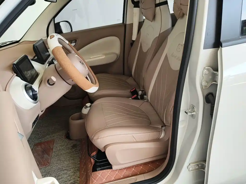 Wuling MINIEV — миниатюра 15