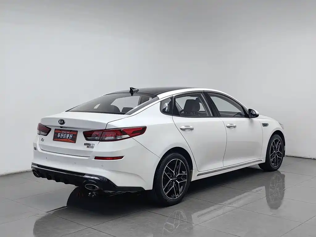 Kia K5 — миниатюра 2