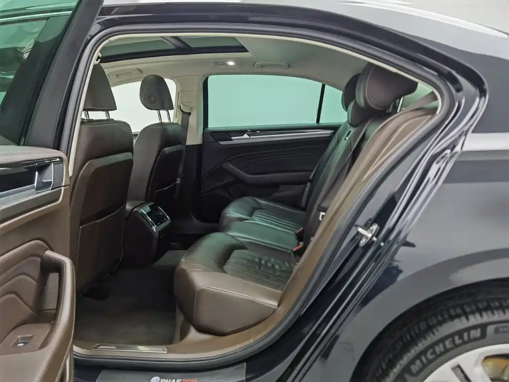 Volkswagen Phideon — миниатюра 15