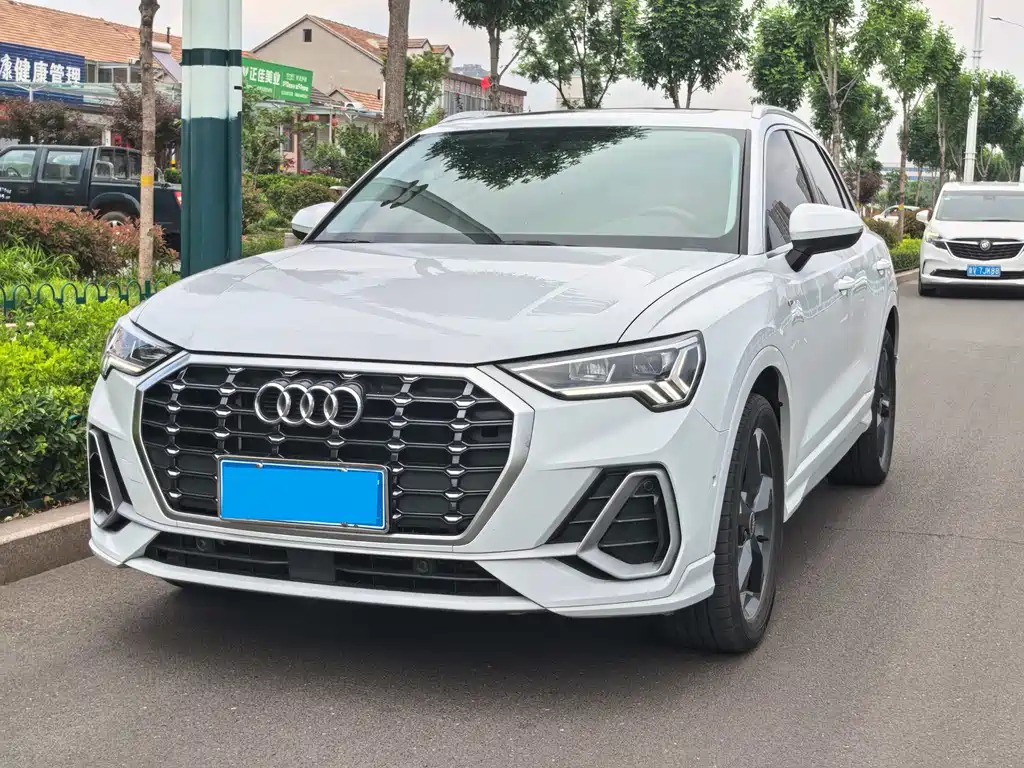Audi Q3 2023