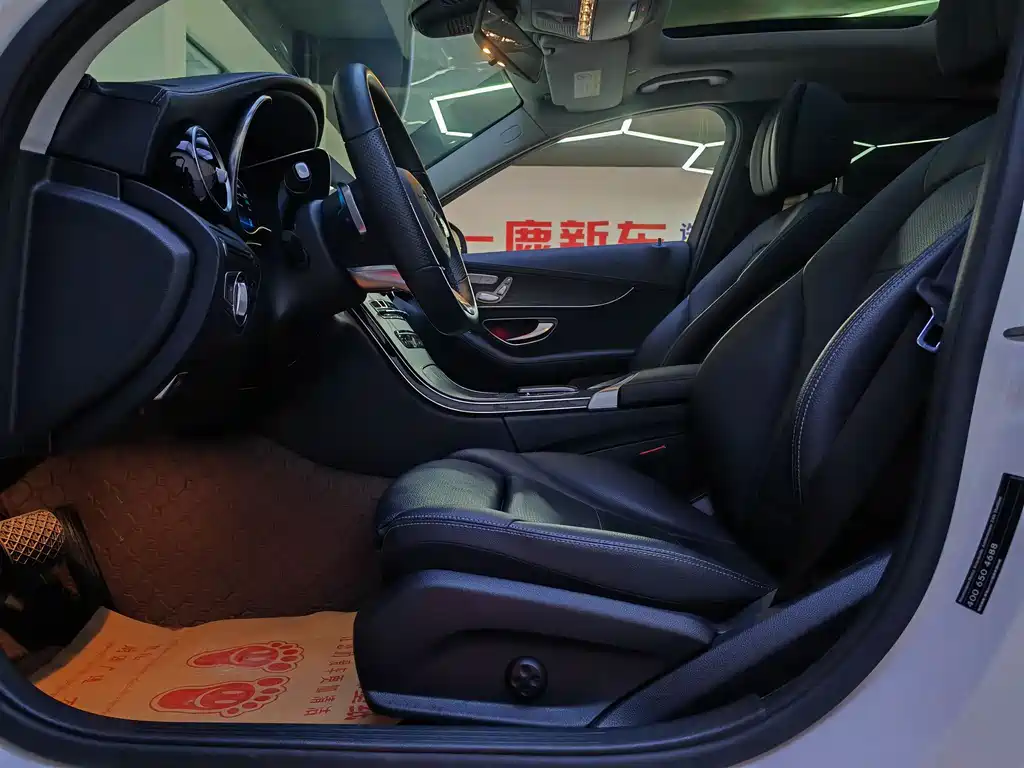 MERCEDES-BENZ C CLASS